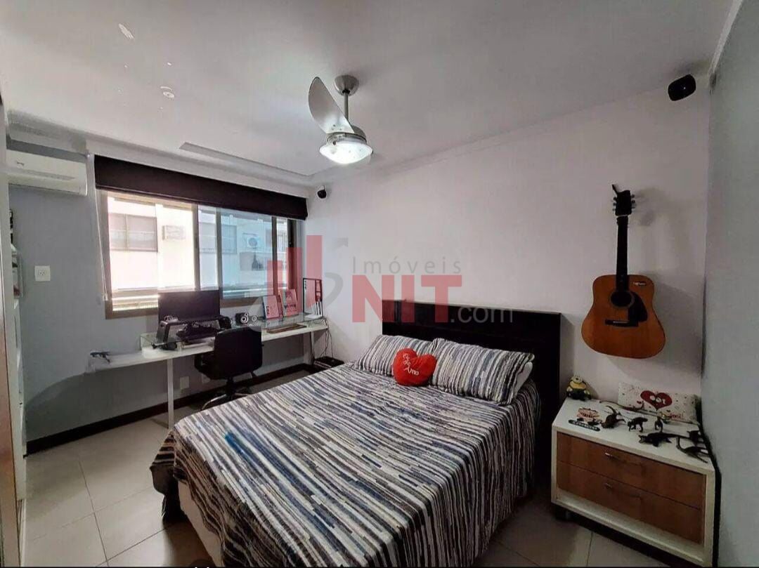 Apartamento à venda com 4 quartos, 180m² - Foto 12