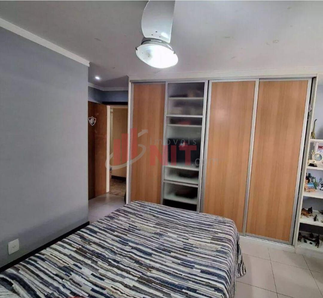 Apartamento à venda com 4 quartos, 180m² - Foto 13