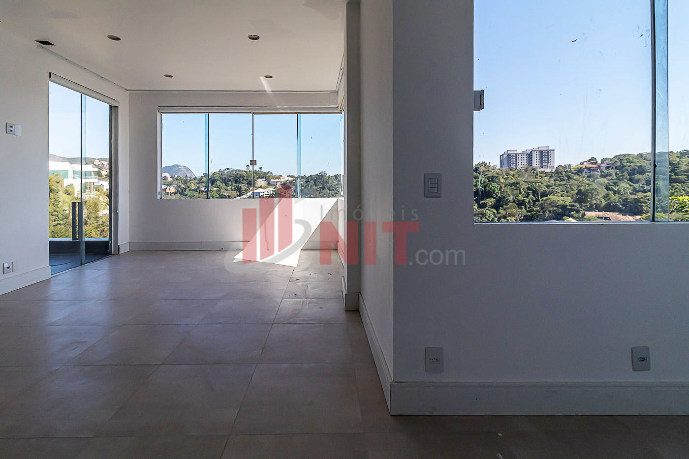 Casa à venda com 4 quartos, 436m² - Foto 31