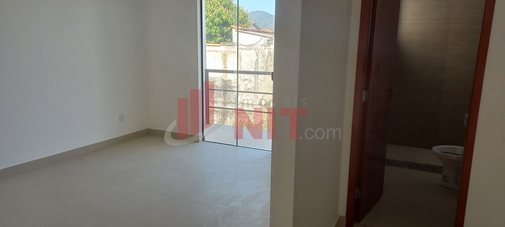 Casa à venda com 3 quartos, 180m² - Foto 15