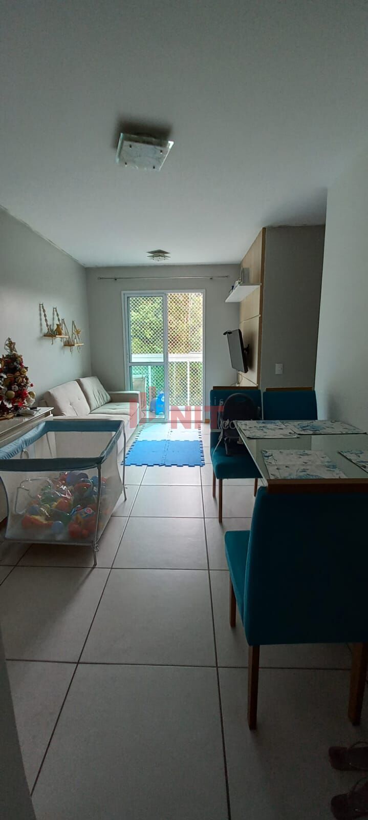 Apartamento à venda com 3 quartos, 70m² - Foto 2