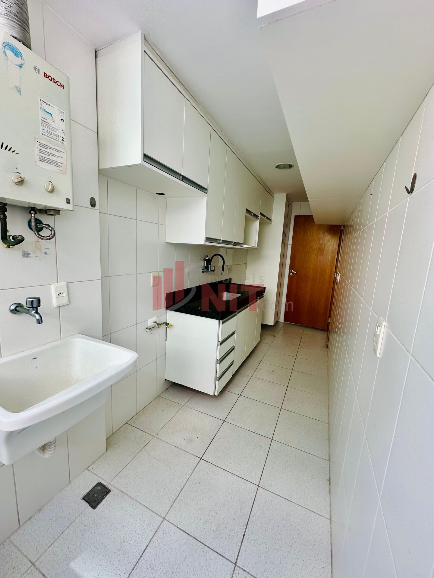 Apartamento à venda com 1 quarto, 90m² - Foto 10