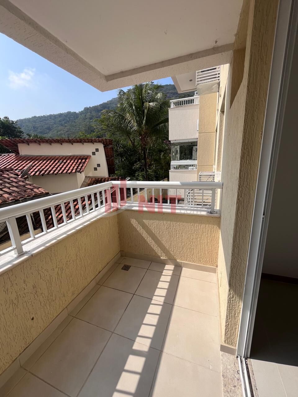 Apartamento à venda com 2 quartos, 60m² - Foto 1