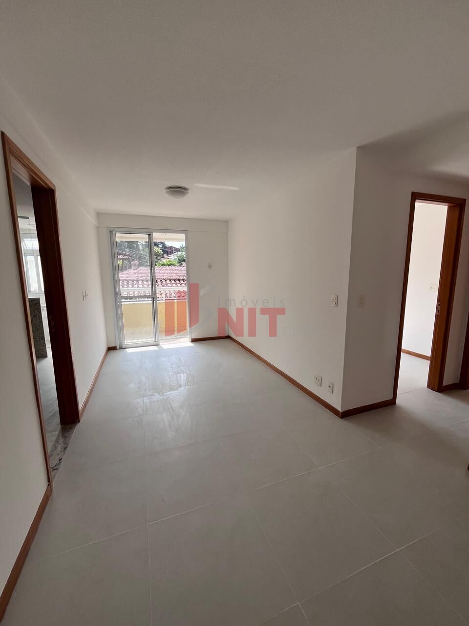 Apartamento à venda com 2 quartos, 60m² - Foto 3