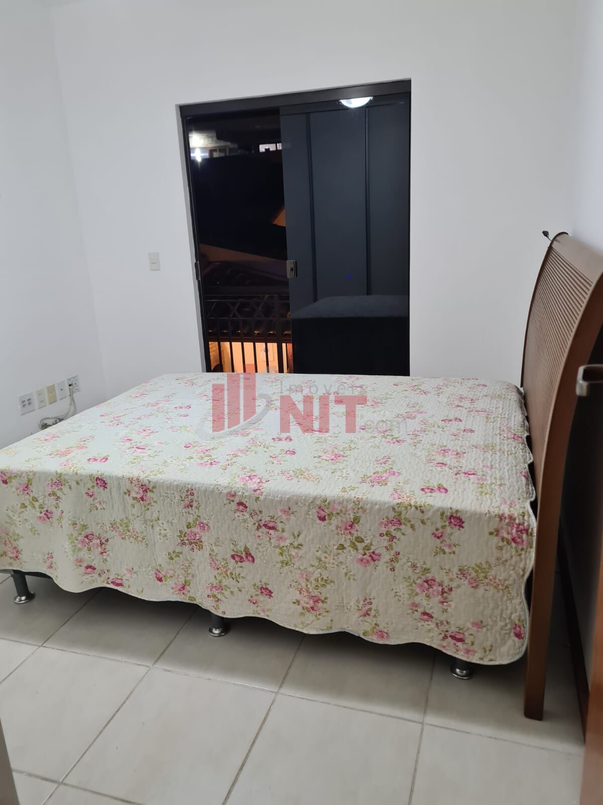 Casa à venda com 3 quartos, 147m² - Foto 14