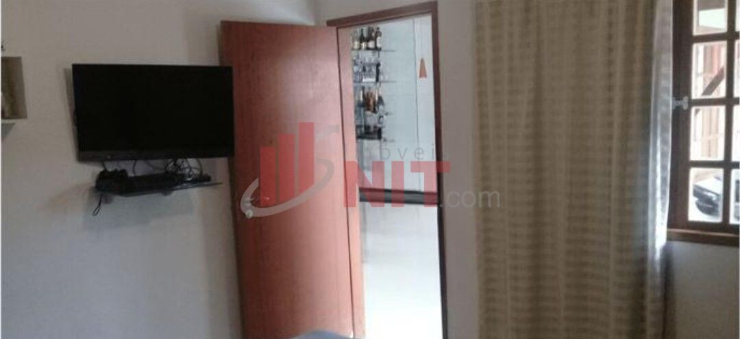 Casa à venda com 3 quartos, 200m² - Foto 19