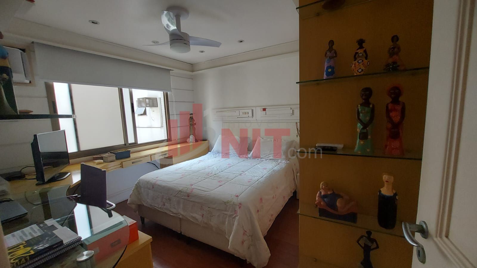 Apartamento à venda com 4 quartos, 152m² - Foto 25