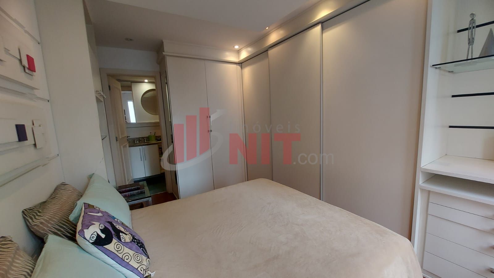 Apartamento à venda com 4 quartos, 152m² - Foto 23