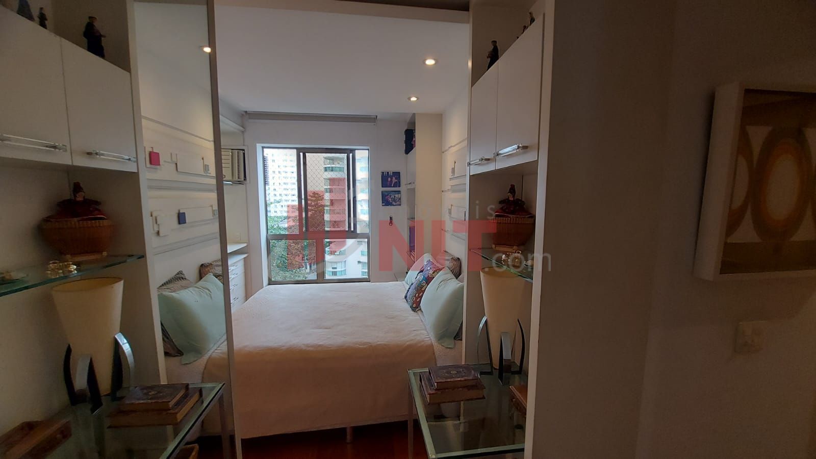 Apartamento à venda com 4 quartos, 152m² - Foto 21