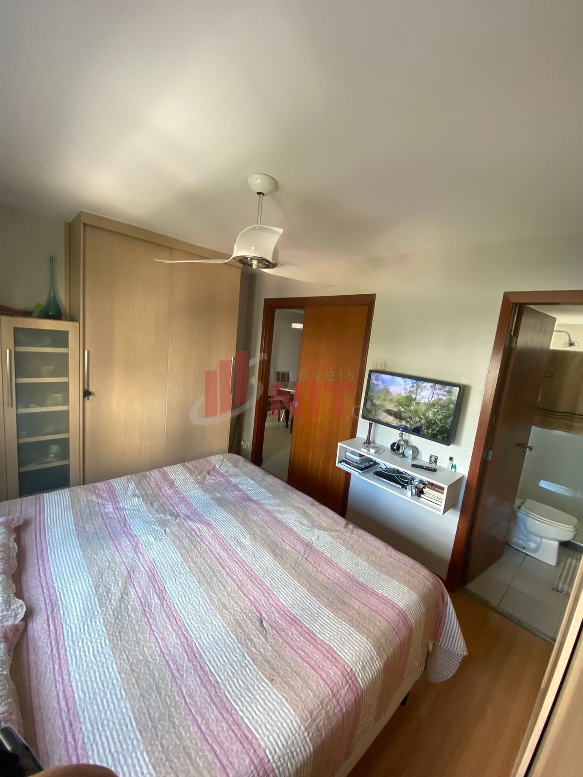 Apartamento à venda com 2 quartos, 80m² - Foto 4