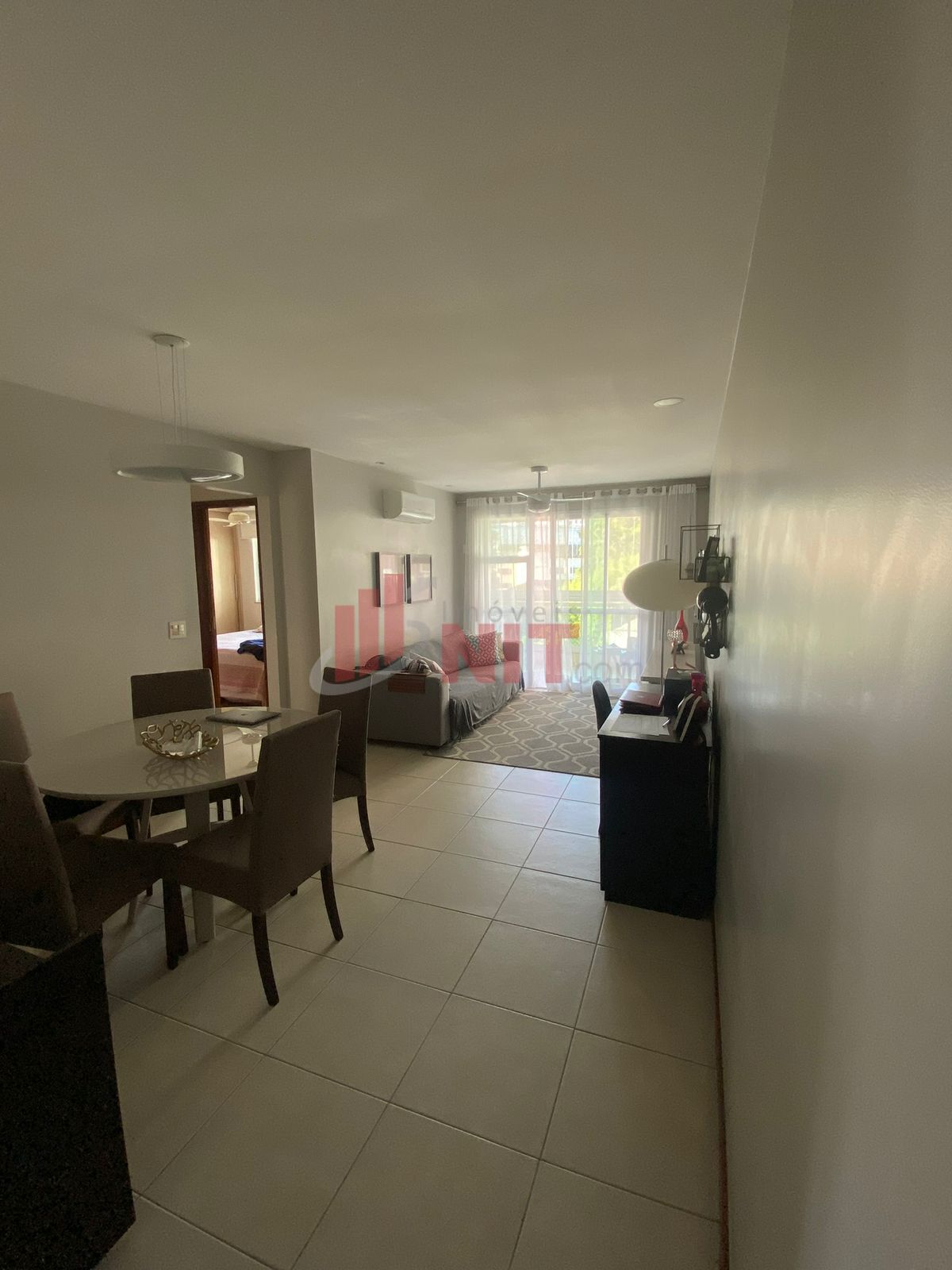 Apartamento à venda com 2 quartos, 80m² - Foto 3