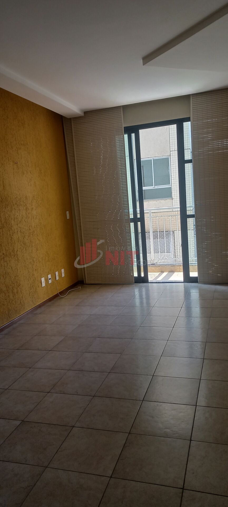 Apartamento à venda com 4 quartos, 100m² - Foto 3