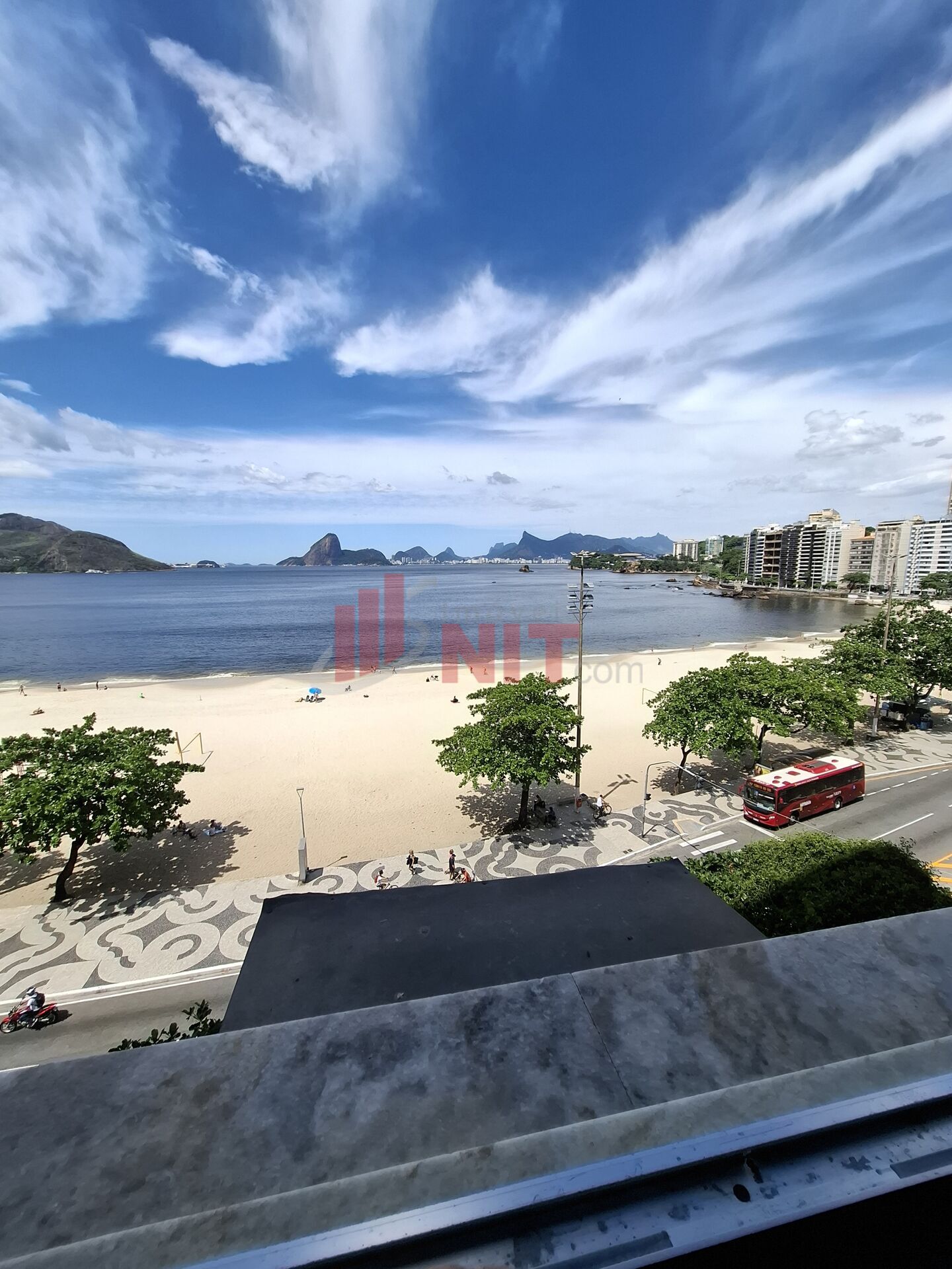 Apartamento à venda com 3 quartos, 183m² - Foto 19