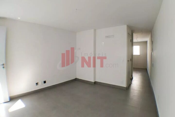 Casa à venda com 2 quartos, 72m² - Foto 15