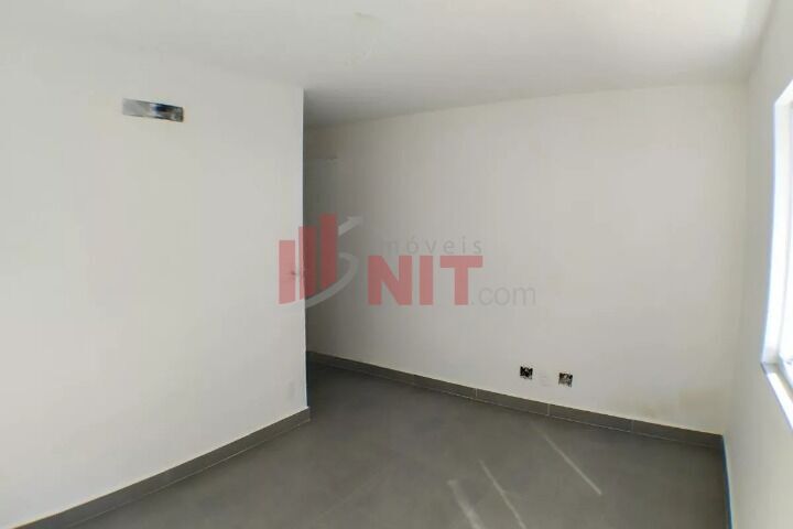 Casa à venda com 2 quartos, 72m² - Foto 23