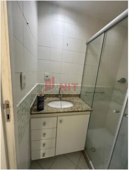 Apartamento à venda com 2 quartos, 70m² - Foto 8