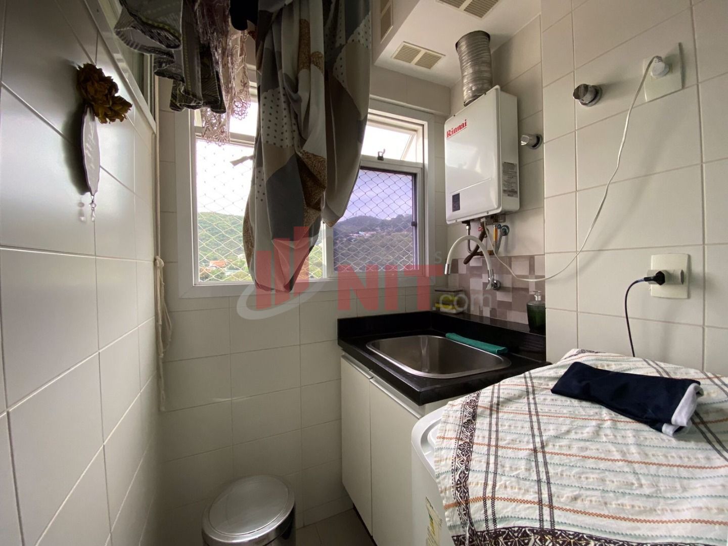 Apartamento à venda com 2 quartos, 75m² - Foto 19