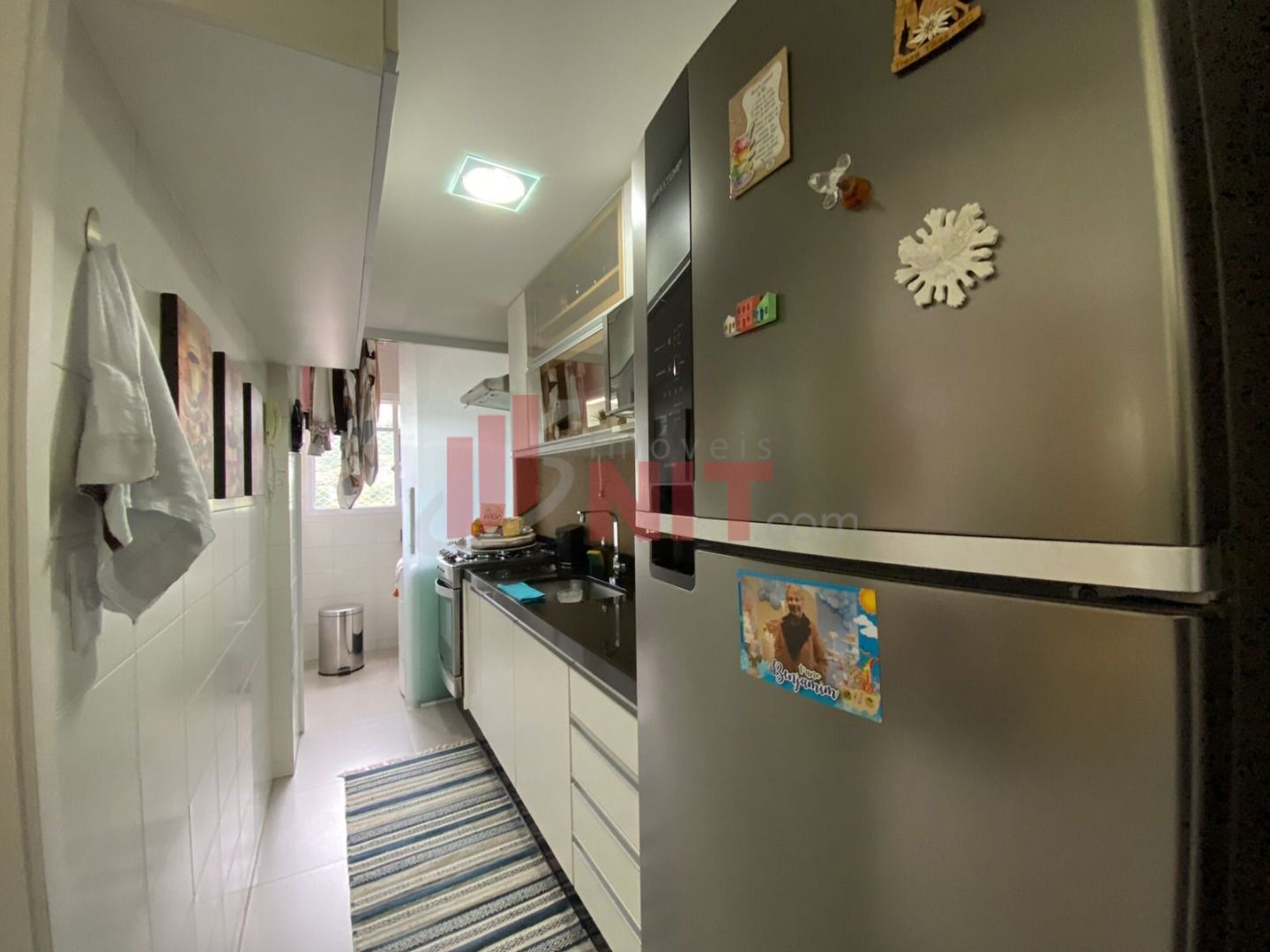 Apartamento à venda com 2 quartos, 75m² - Foto 18