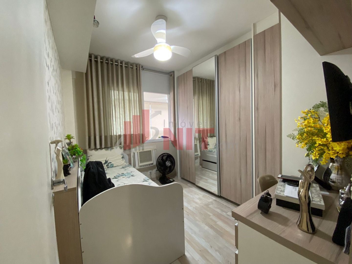 Apartamento à venda com 2 quartos, 75m² - Foto 15