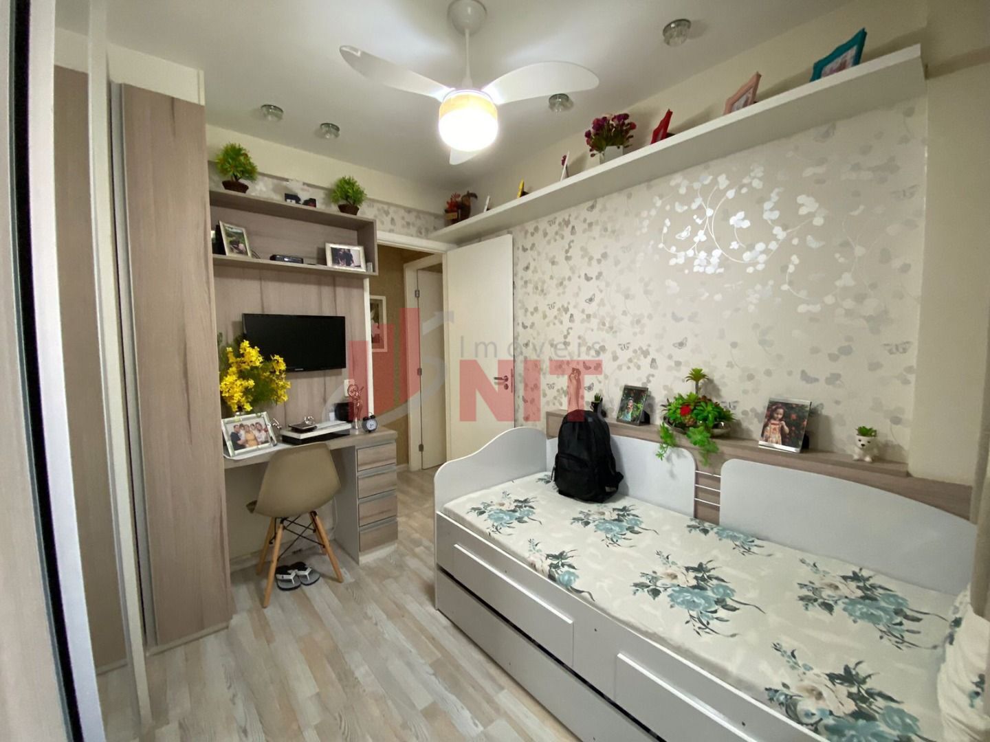 Apartamento à venda com 2 quartos, 75m² - Foto 14