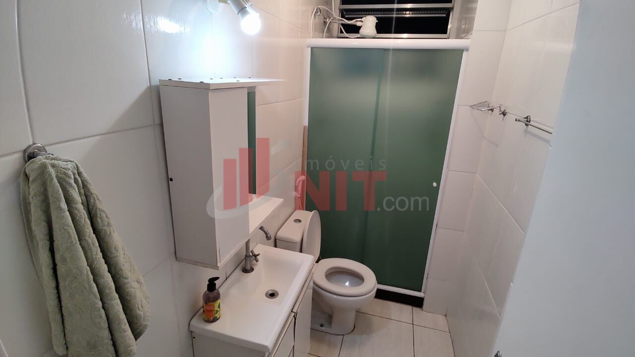 Apartamento à venda com 2 quartos, 60m² - Foto 17