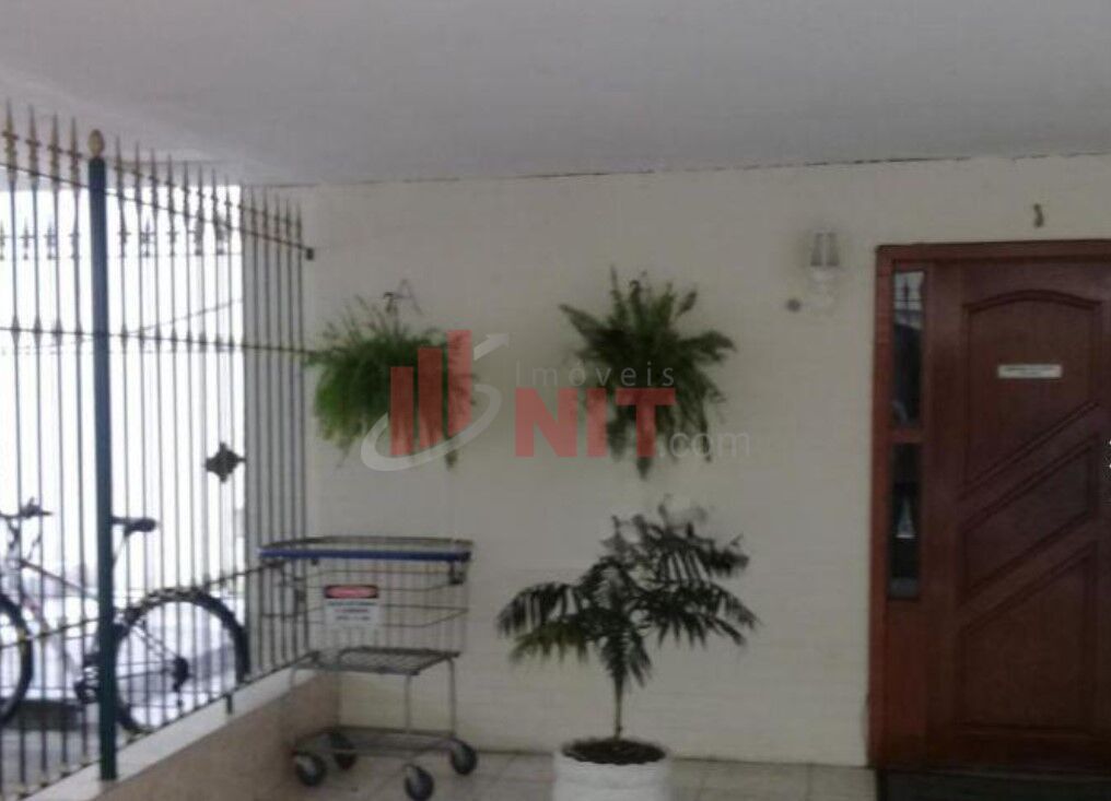 Apartamento à venda com 2 quartos, 75m² - Foto 8