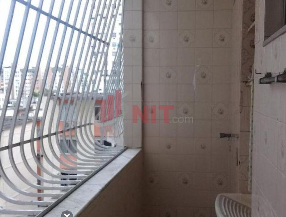 Apartamento à venda com 2 quartos, 75m² - Foto 21