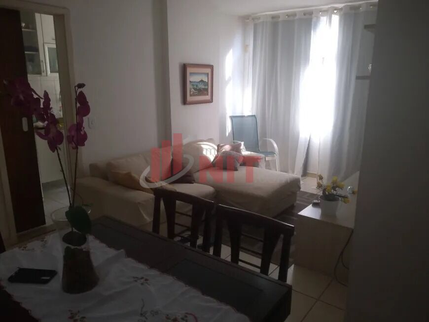 Apartamento à venda com 2 quartos, 60m² - Foto 3