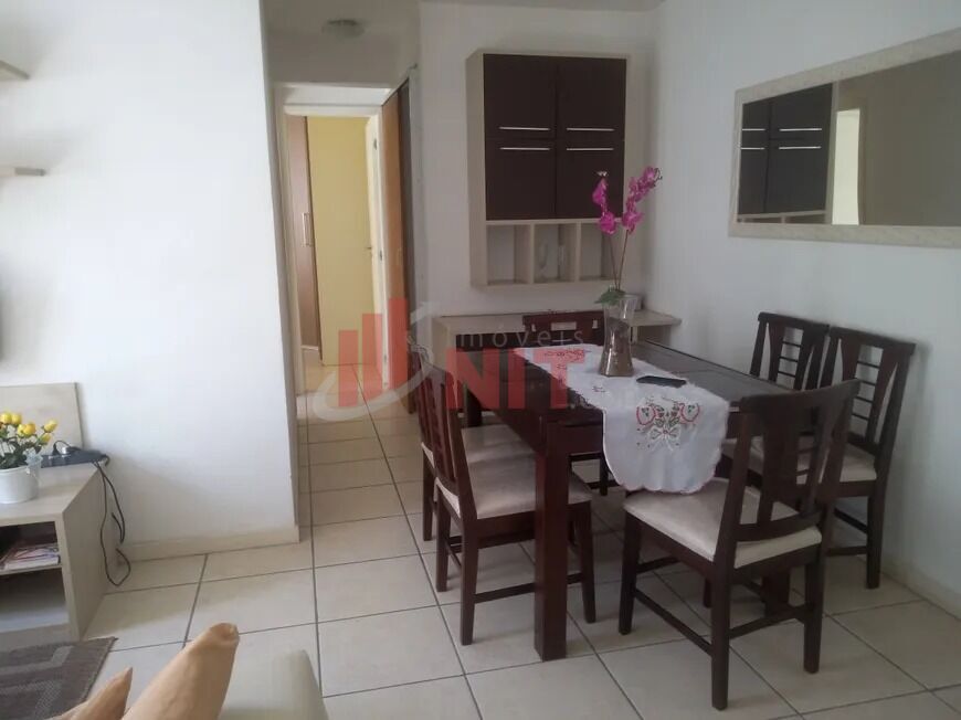 Apartamento à venda com 2 quartos, 60m² - Foto 4