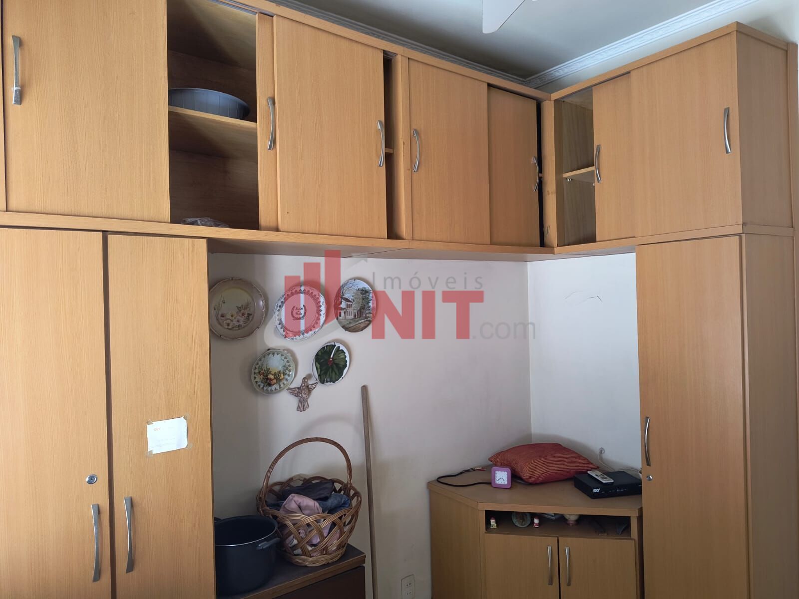 Apartamento à venda com 2 quartos, 75m² - Foto 27