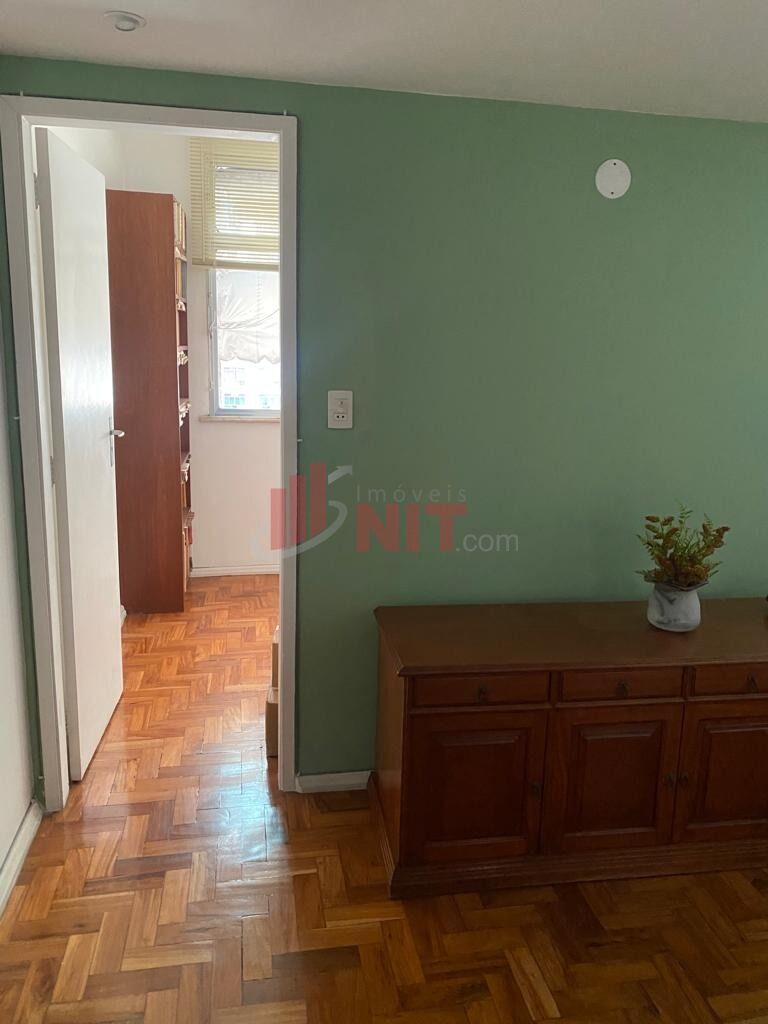 Apartamento à venda com 3 quartos, 114m² - Foto 4