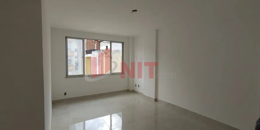 Apartamento à venda com 2 quartos, 100m² - Foto 19