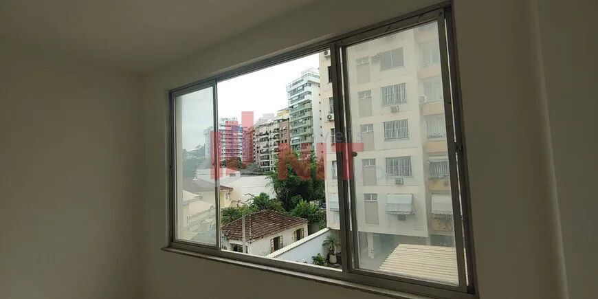 Apartamento à venda com 2 quartos, 100m² - Foto 37