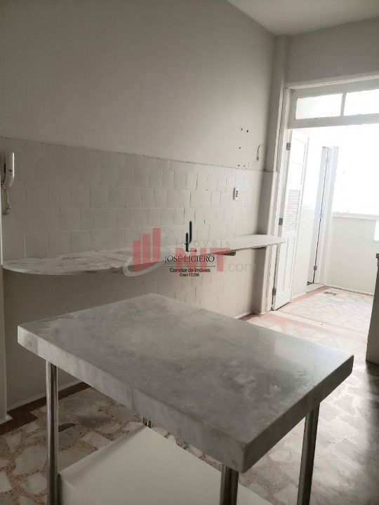 Apartamento à venda com 2 quartos, 80m² - Foto 16