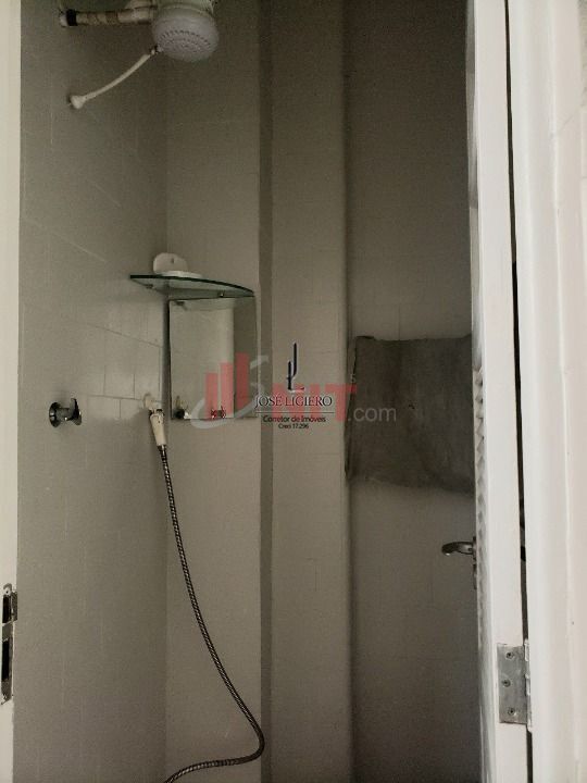 Apartamento à venda com 2 quartos, 80m² - Foto 19