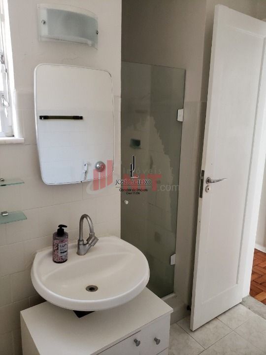 Apartamento à venda com 2 quartos, 80m² - Foto 13