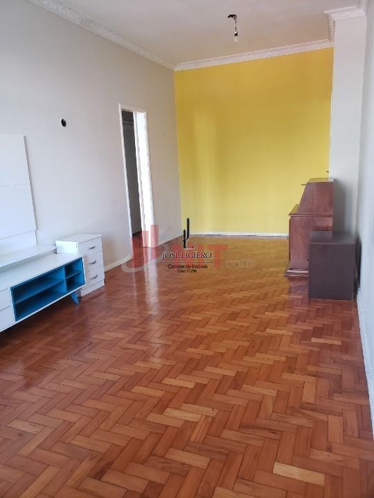 Apartamento à venda com 2 quartos, 80m² - Foto 4