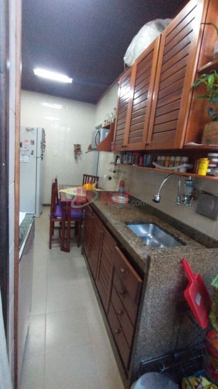 Apartamento à venda com 2 quartos, 65m² - Foto 20