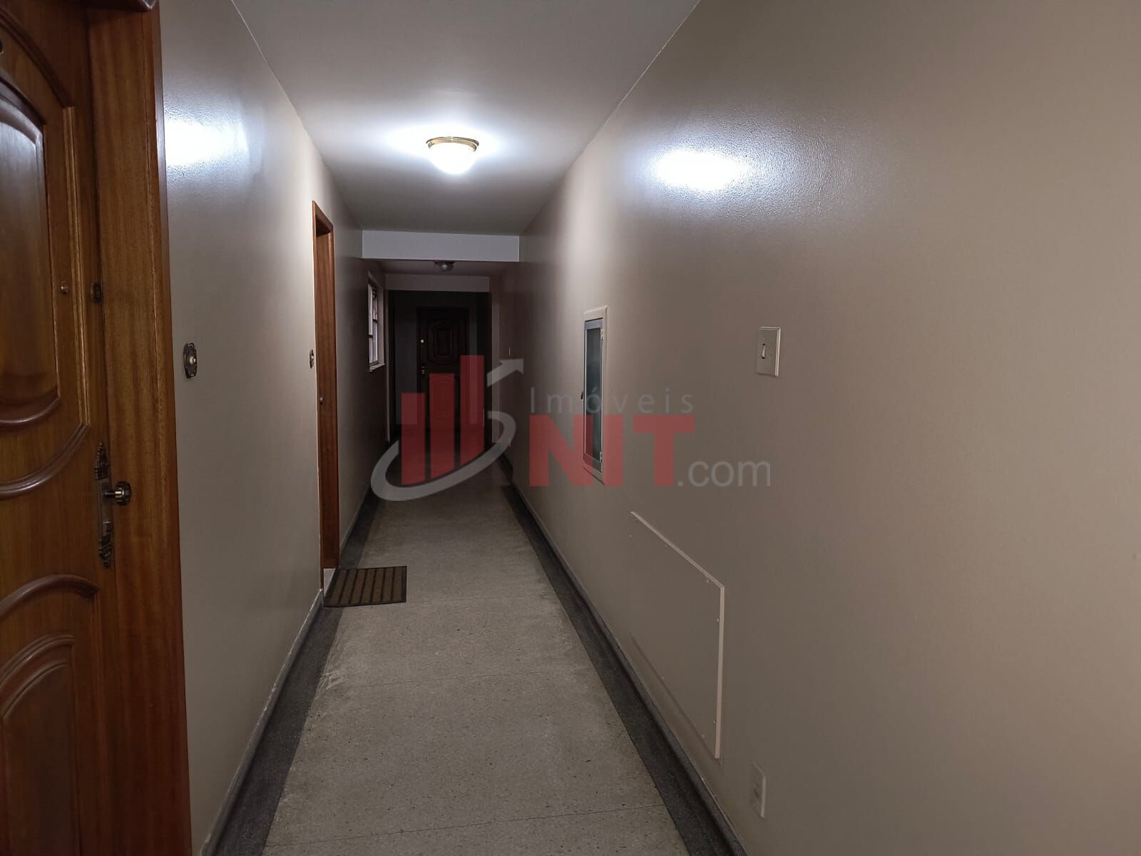 Apartamento à venda com 3 quartos, 150m² - Foto 13