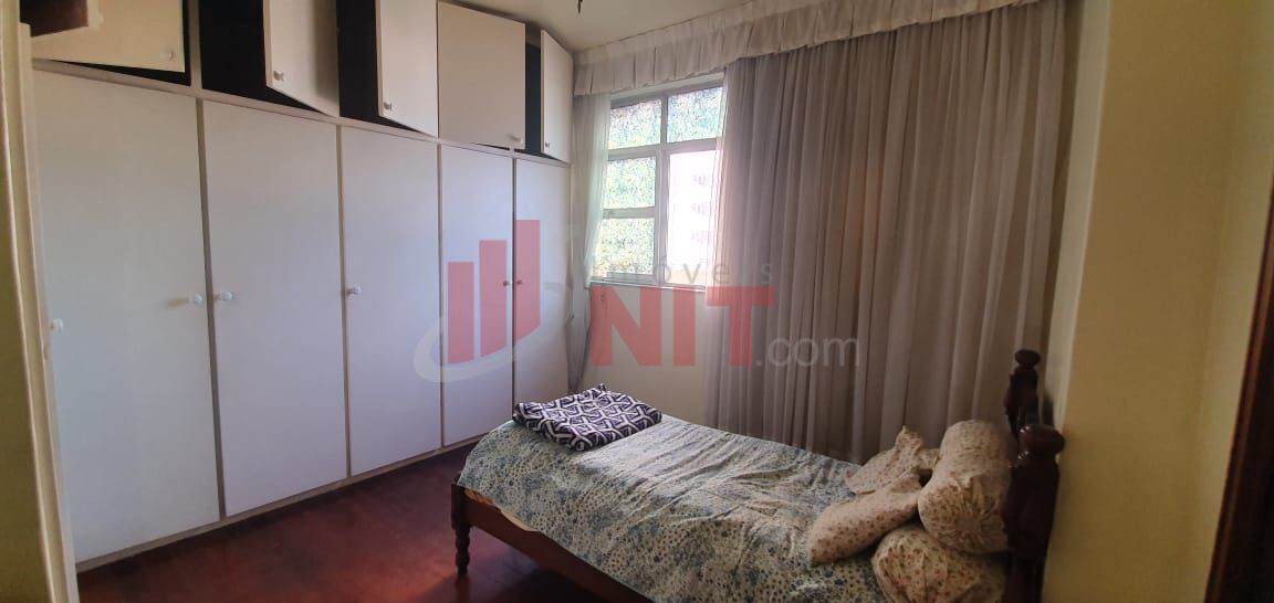 Apartamento à venda com 3 quartos, 150m² - Foto 31