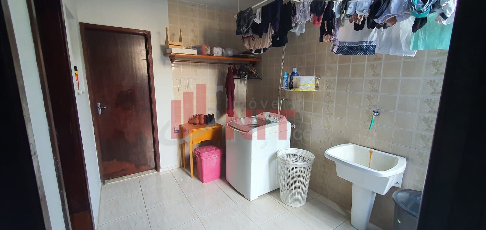 Casa à venda com 3 quartos, 200m² - Foto 31