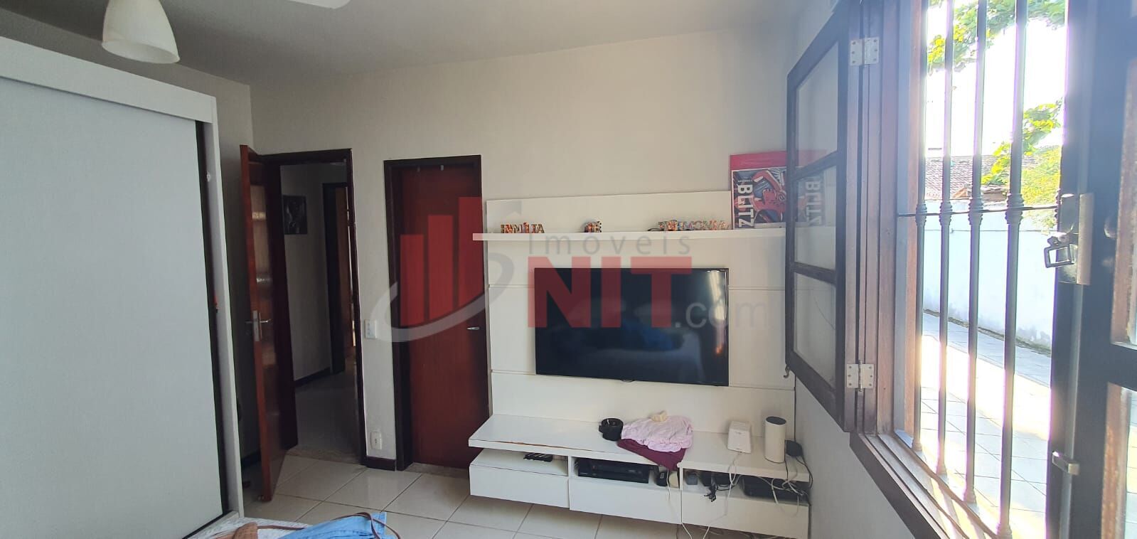 Casa à venda com 3 quartos, 200m² - Foto 13