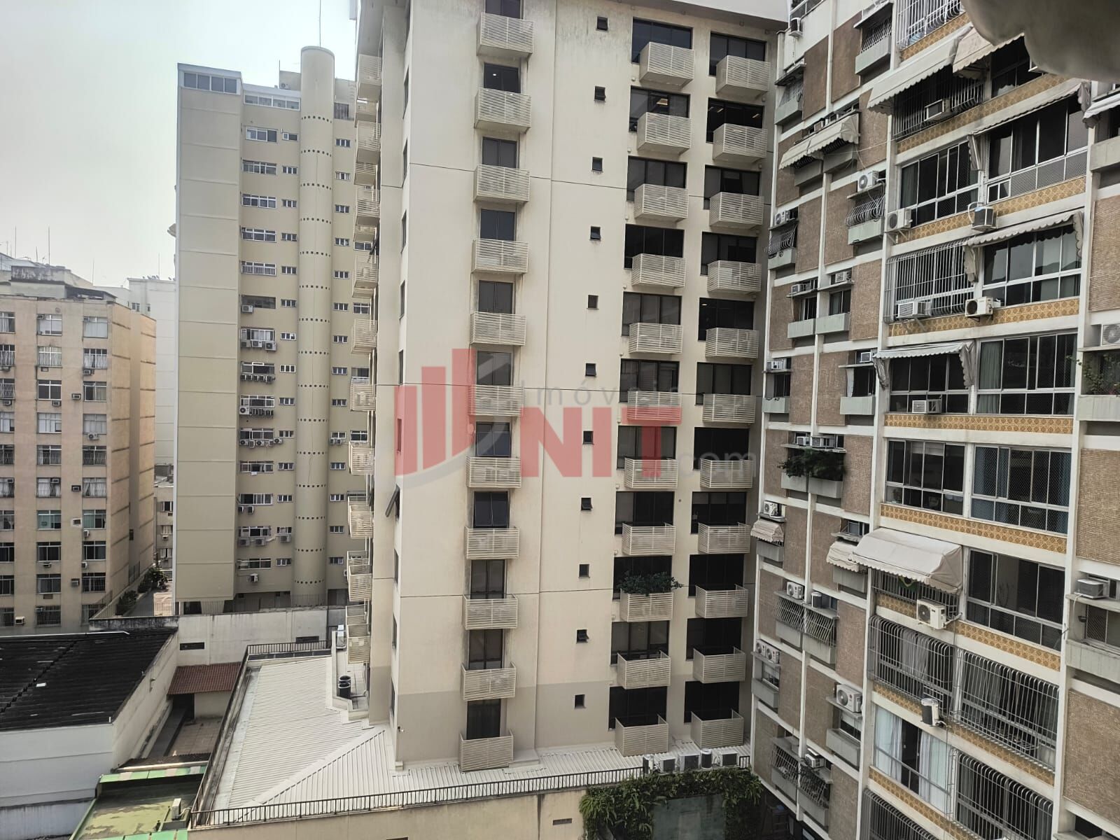 Apartamento à venda com 2 quartos, 93m² - Foto 22