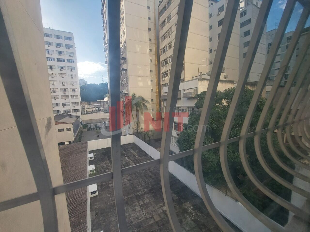 Apartamento à venda com 2 quartos, 83m² - Foto 13