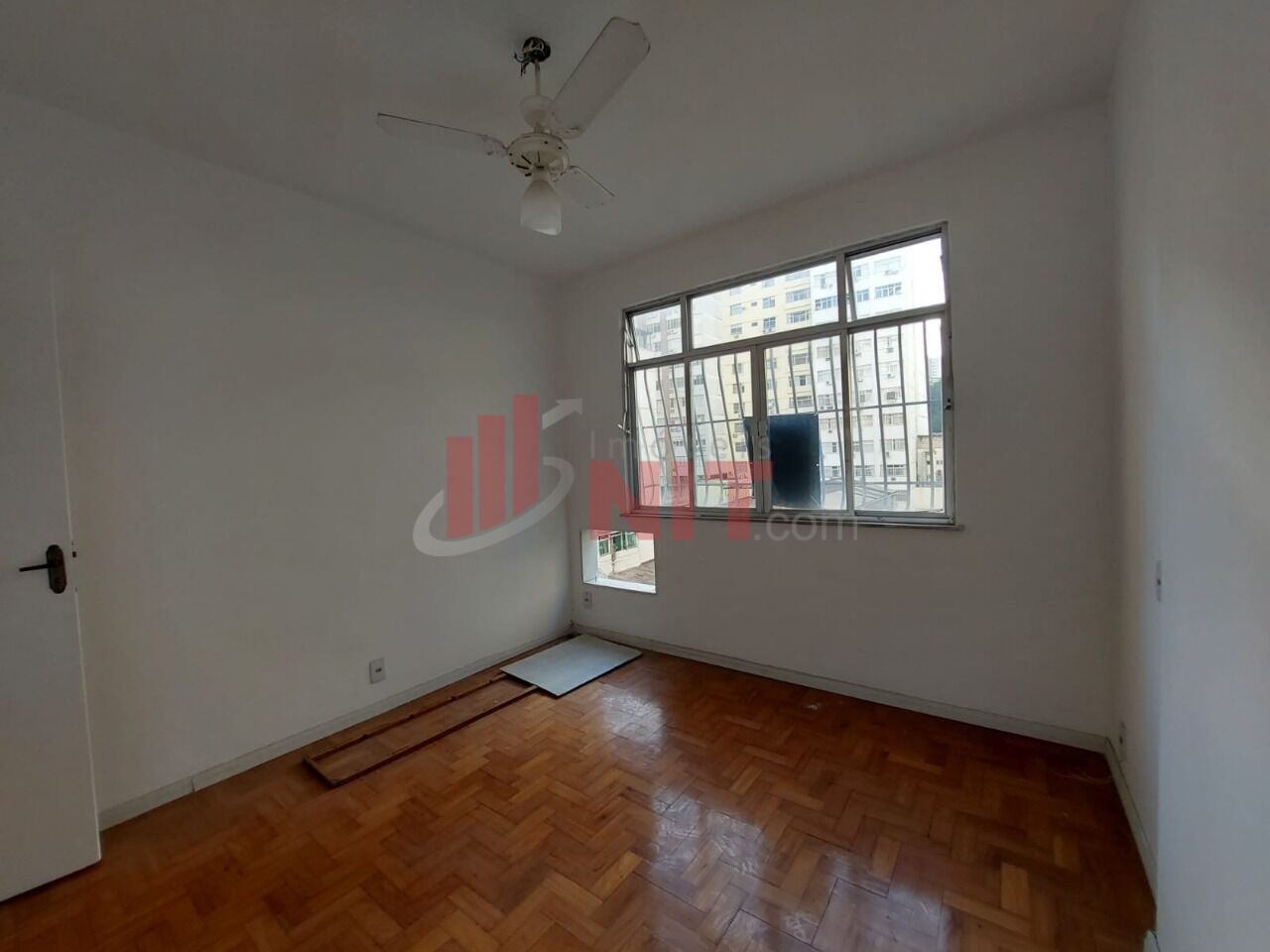 Apartamento à venda com 2 quartos, 83m² - Foto 7