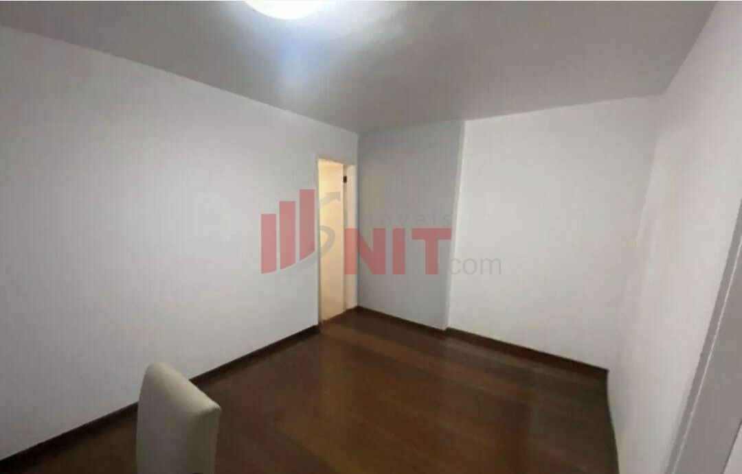 Apartamento à venda com 4 quartos, 280m² - Foto 13