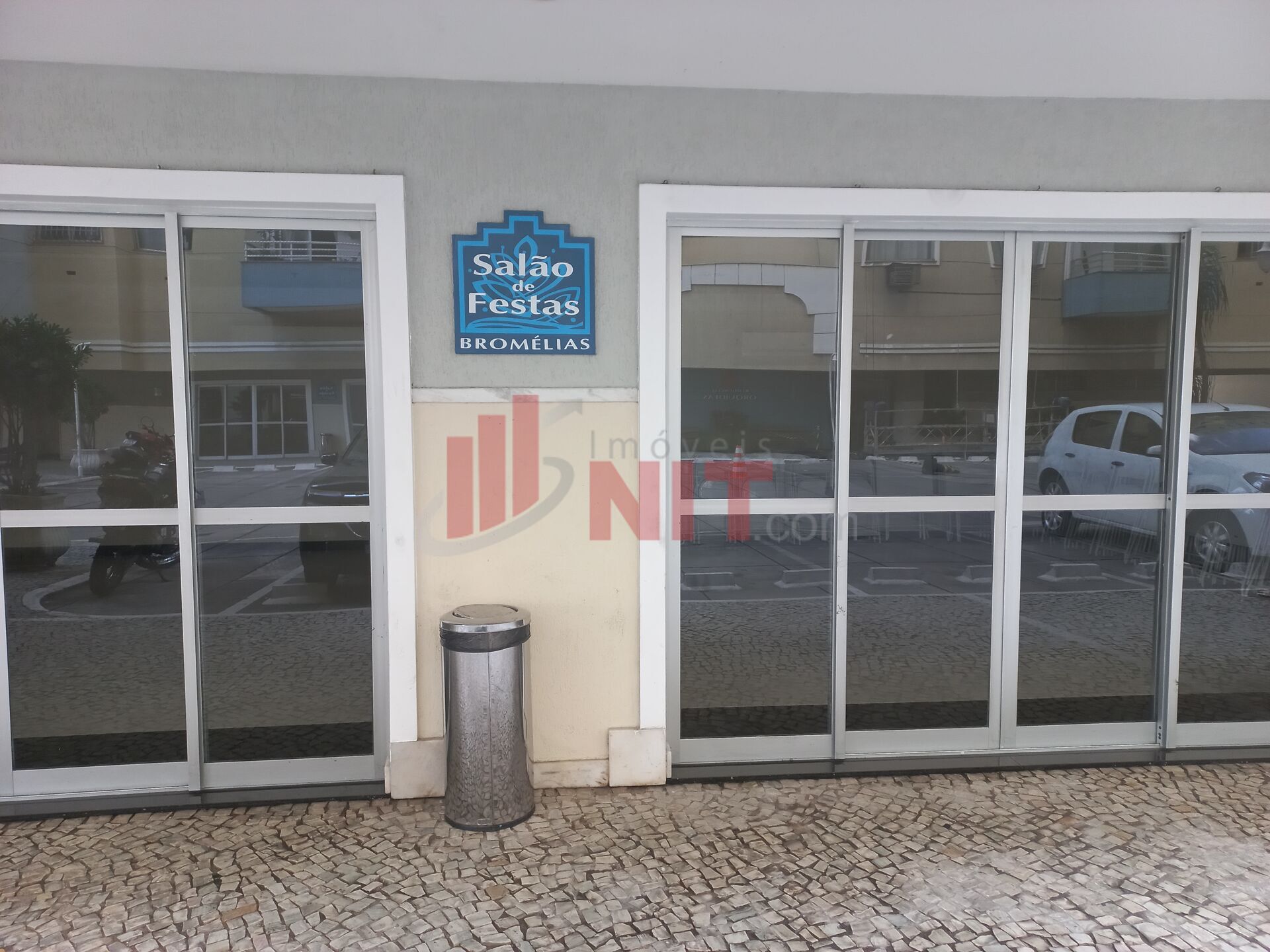 Cobertura à venda com 4 quartos, 200m² - Foto 3