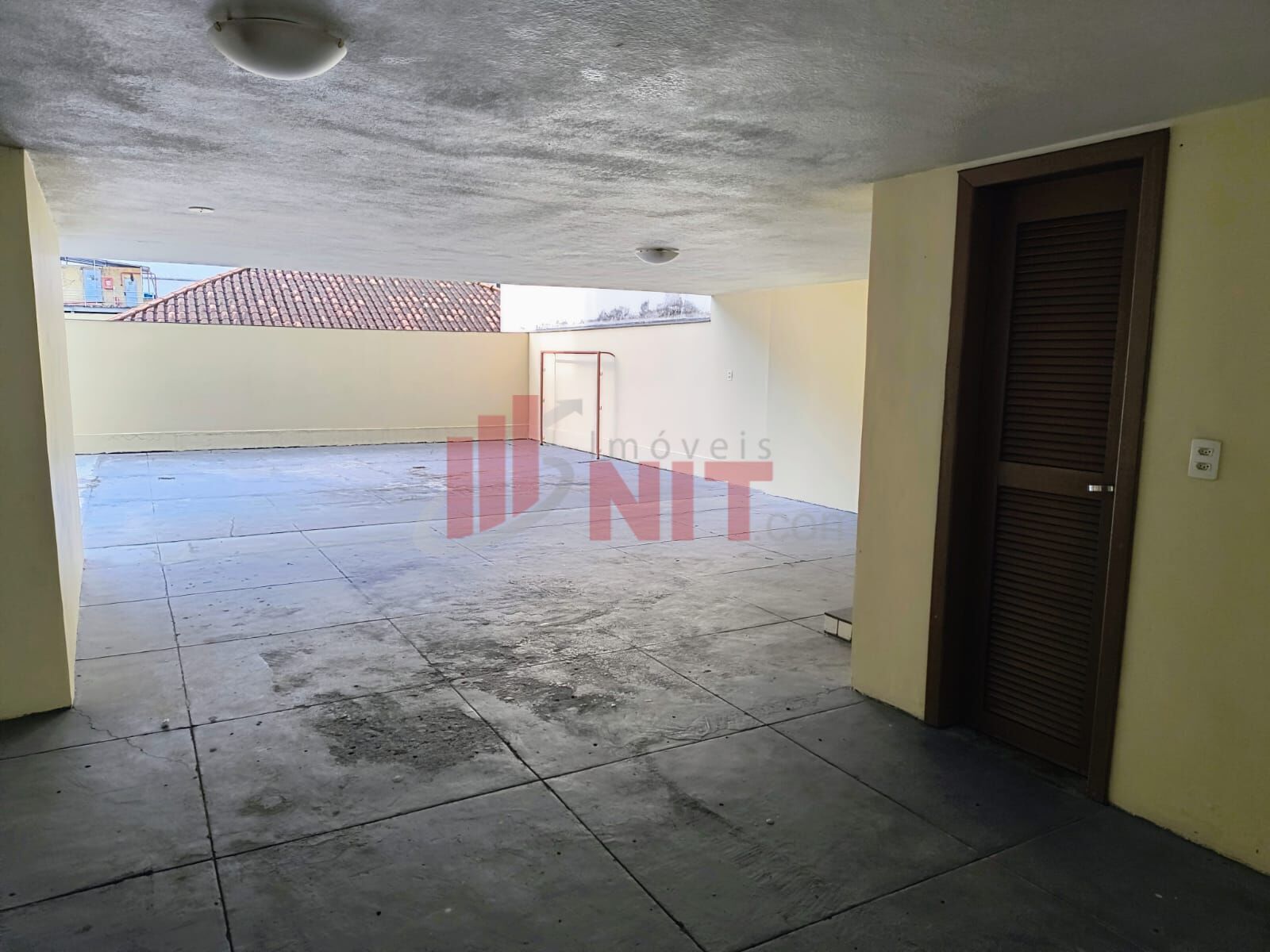 Apartamento à venda com 3 quartos, 158m² - Foto 11