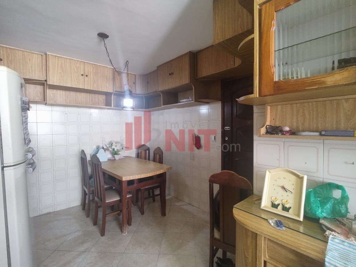 Apartamento à venda com 3 quartos, 158m² - Foto 22