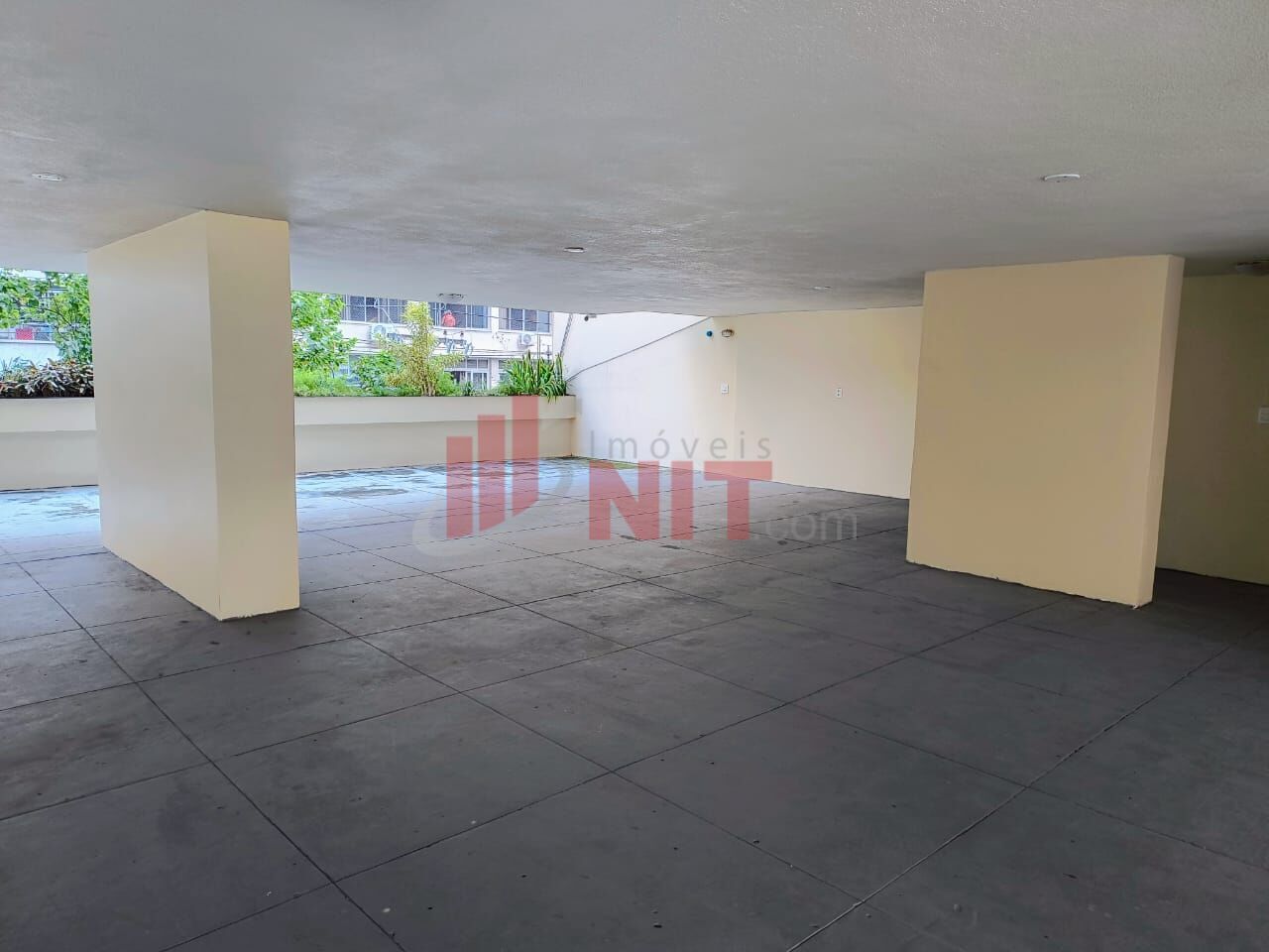 Apartamento à venda com 3 quartos, 158m² - Foto 10